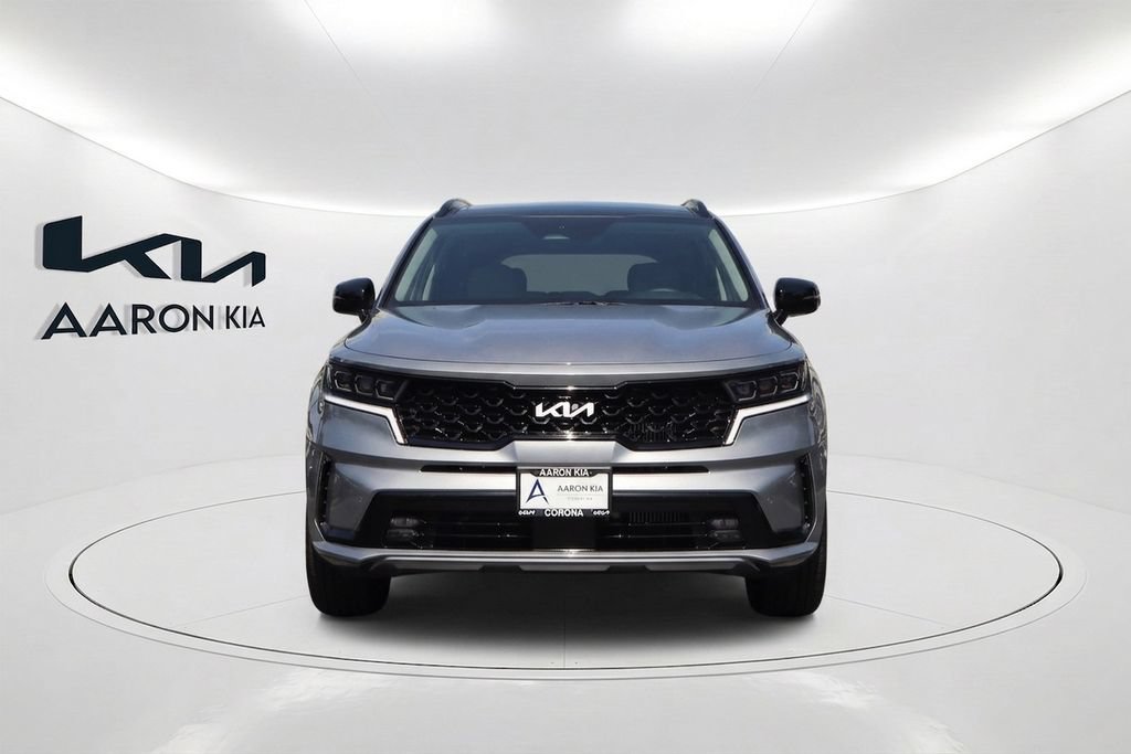 Used 2023 Kia Sorento SX FWD image 2