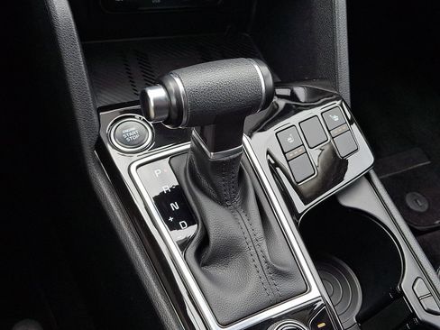 Used 2023 Kia Sportage EX image 30