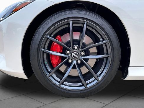 Used 2025 Nissan Z Performance w/ Floor Mat Package RWD image 10