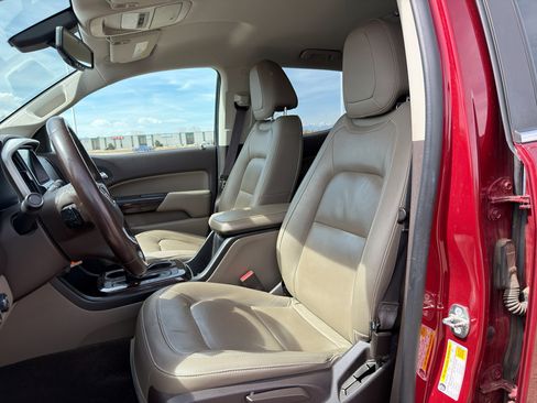 Used 2018 GMC Canyon SLT w/ Trailering Package image 10