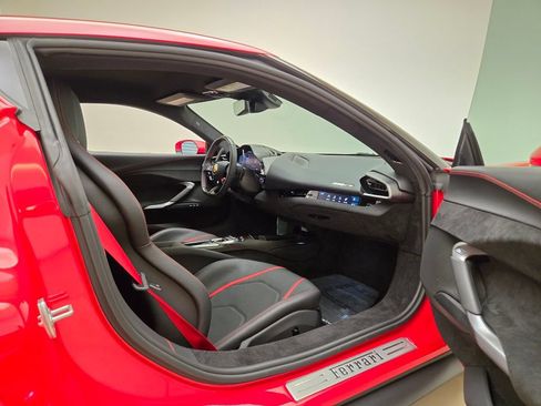 Used 2024 Ferrari 296 GTB RWD image 21