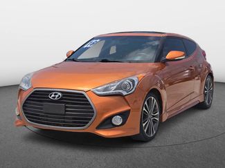 Used 2016 Hyundai Veloster Turbo w/ Option Group 04 FWD video 2