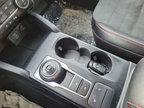 Used 2022 Ford Escape SEL w/ SEL Stealth AWD Package image 20