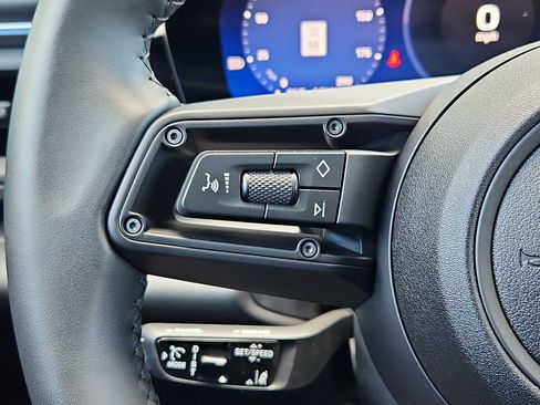 Certified 2025 Porsche Macan 4 Electric AWD/4WD image 30