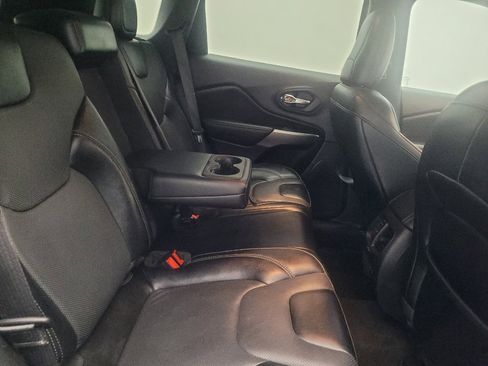 Used 2022 Jeep Cherokee Latitude Lux AWD/4WD image 19