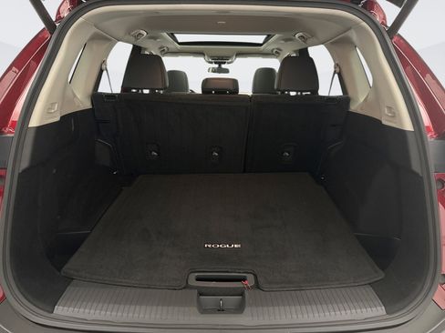 Used 2023 Nissan Rogue SV w/ SV Premium B Package image 20