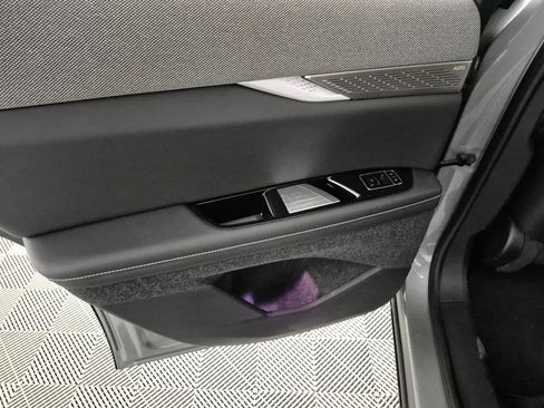 New 2026 Cadillac Optiq Luxury 1 image 23