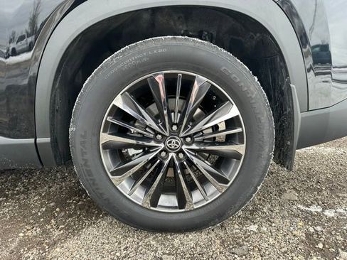 Used 2026 Toyota Grand Highlander Limited image 10