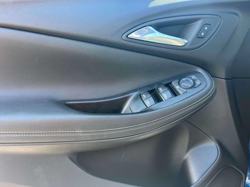 Used 2023 Buick Encore GX Preferred w/ Cold Weather Comfort Package FWD image 18