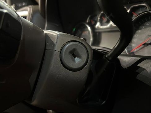 Used 2016 Chevrolet Silverado 1500 LTZ Z71 image 23