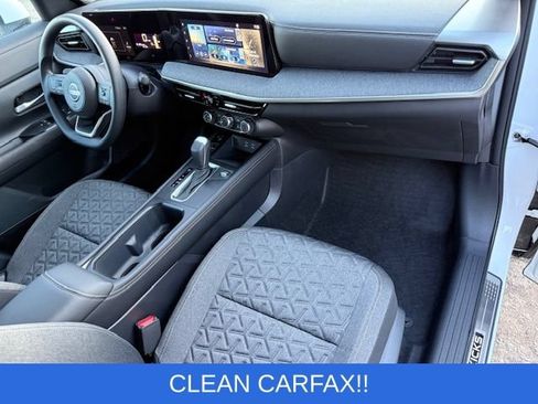 Used 2025 Nissan Kicks SV w/ Illumination Package AWD/4WD image 15