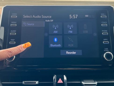 Used 2020 Toyota Corolla SE FWD image 15