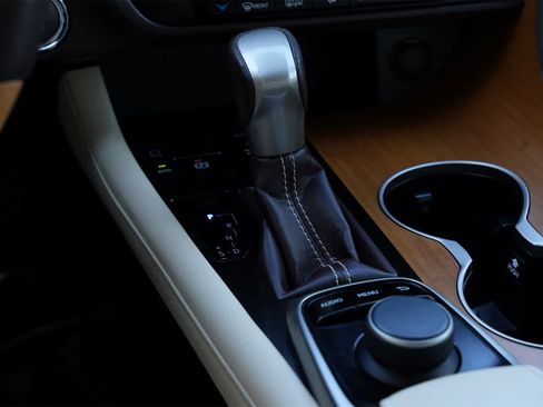 Used 2019 Lexus RX 350 FWD image 14