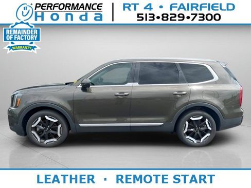 Used 2024 Kia Telluride S AWD/4WD image 1