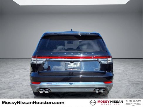 Used 2020 Lincoln Aviator Reserve w/ Elements Package Plus RWD image 6