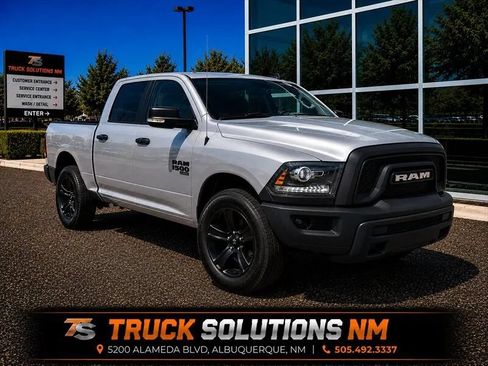 Used 2024 RAM 1500 Warlock AWD/4WD image 1