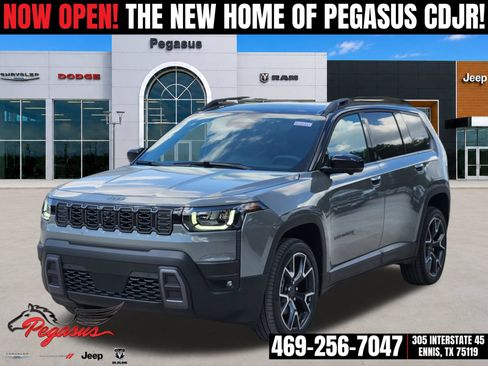 New 2026 Jeep Cherokee Overland w/ Trailer Tow Group AWD/4WD image 2