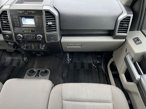 Used 2018 Ford F150 XLT w/ Max Trailer Tow Package image 32