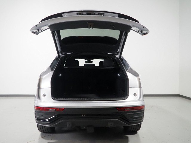 Used 2023 Audi Q5 2.0T Premium Plus Sportback w/ Premium Plus Package AWD/4WD image 42