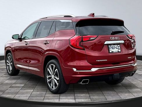 Used 2019 GMC Terrain Denali w/ Advanced Safety Package AWD/4WD image 5