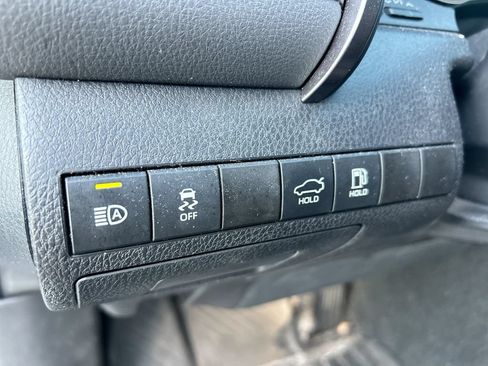 Used 2023 Toyota Camry XSE FWD image 14