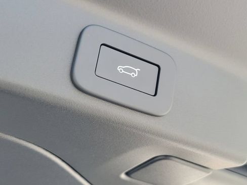 New 2026 Jaguar F-PACE R-Dynamic S AWD/4WD image 12