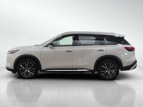 Used 2024 INFINITI QX60 Sensory AWD/4WD image 2