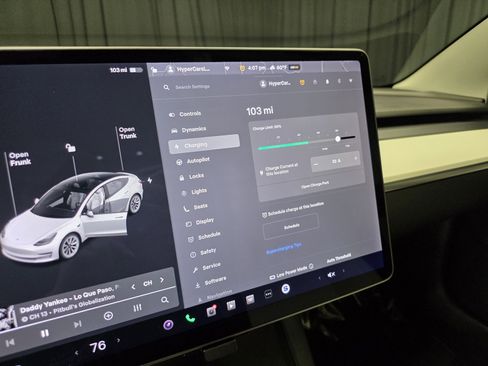 Used 2021 Tesla Model 3 Standard Range Plus image 52