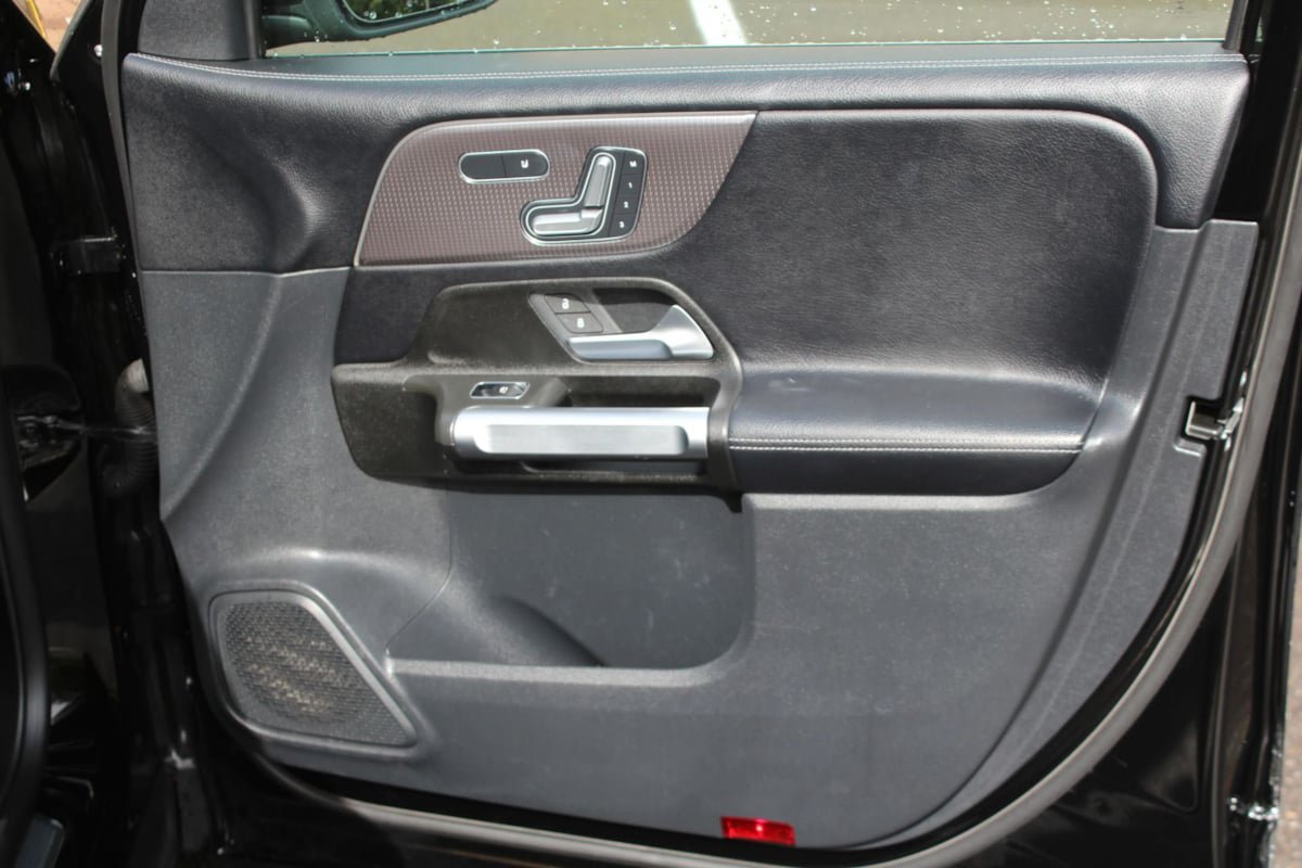 Used 2021 Mercedes-Benz GLB 250 4MATIC image 26