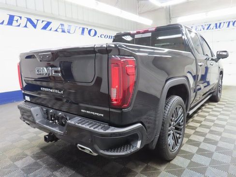 Used 2022 GMC Sierra 1500 Denali Ultimate image 4
