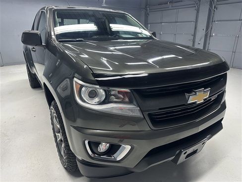 Used 2018 Chevrolet Colorado Z71 AWD/4WD image 9