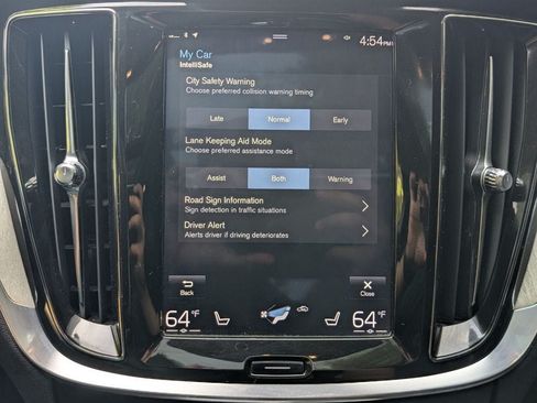 Used 2019 Volvo S60 T5 Inscription FWD image 25