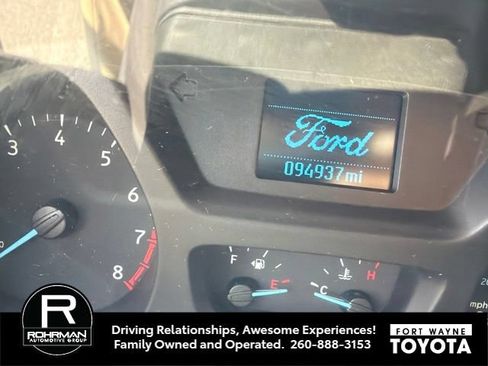Used 2017 Ford Transit 350 XLT RWD image 10