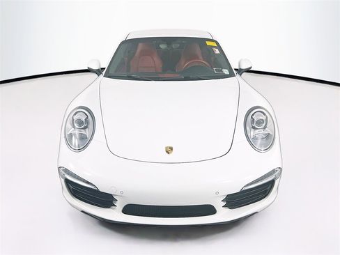 Used 2013 Porsche 911 Carrera 4S image 6