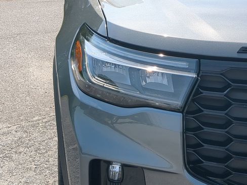 Used 2026 Ford Explorer ST w/ Sun And Sound Package image 8