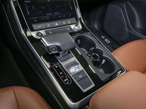 Used 2021 Audi Q7 3.0T Premium w/ Convenience Package image 38