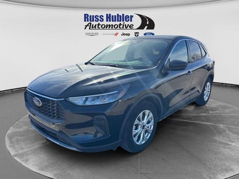 Used 2023 Ford Escape Active FWD image 1