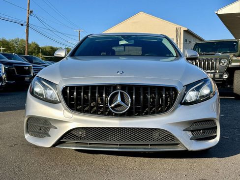 Used 2017 Mercedes-Benz E 300 E 300 4dr Sedan image 2