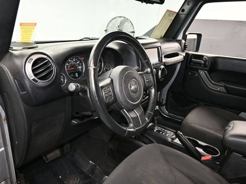 Used 2016 Jeep Wrangler Unlimited Sport w/ Quick Order Package 24S AWD/4WD image 10