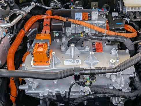 New 2026 Cadillac Optiq Sport 2 image 27