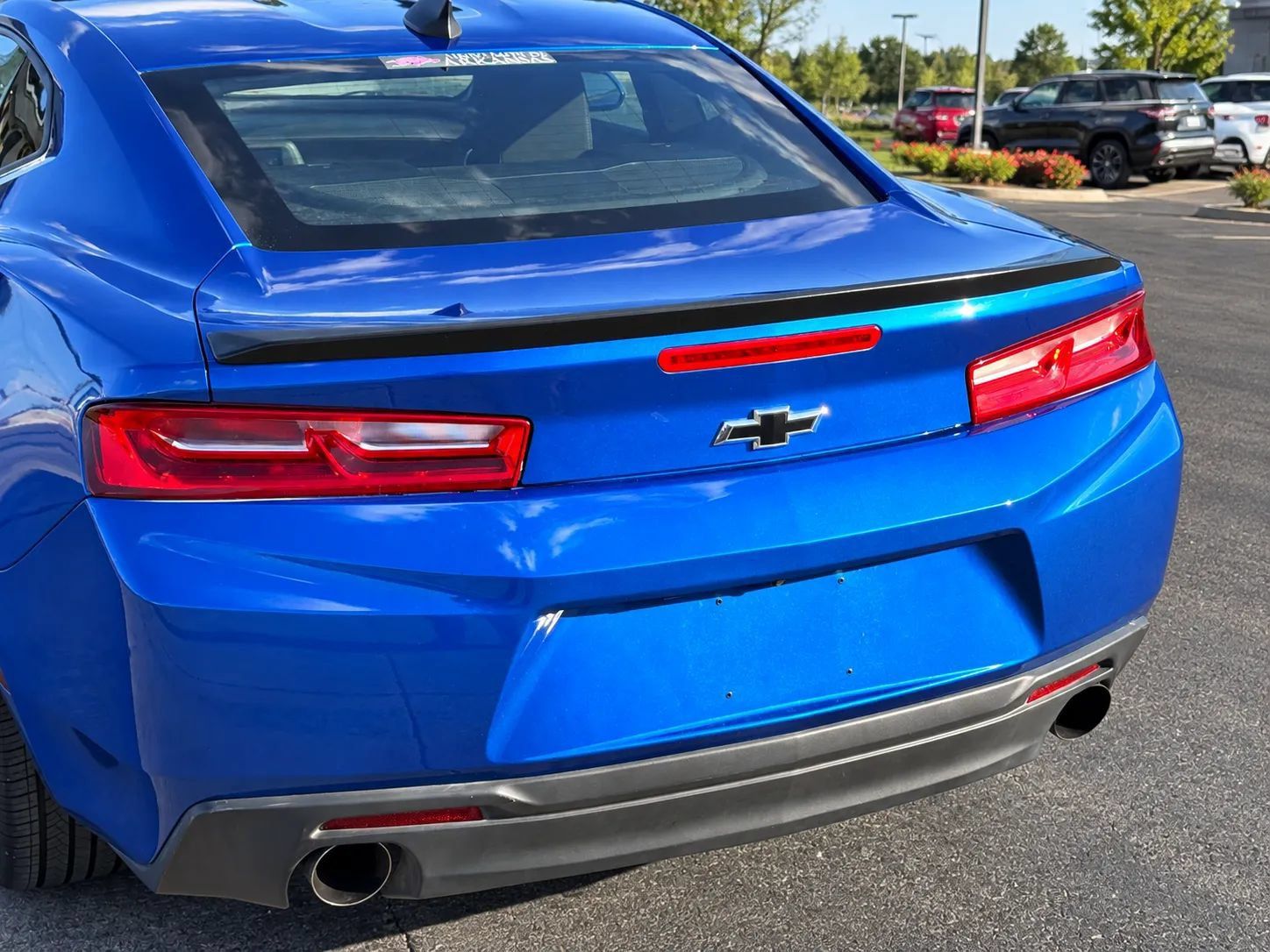 Used 2018 Chevrolet Camaro LT RWD image 16