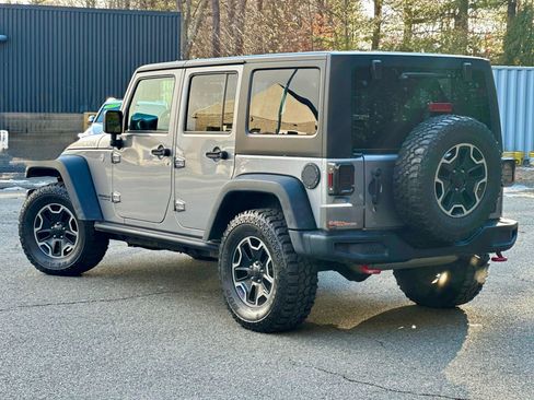 Used 2016 Jeep Wrangler Unlimited Rubicon image 6