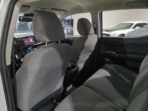 Used 2023 Toyota Tacoma SR5 RWD image 21