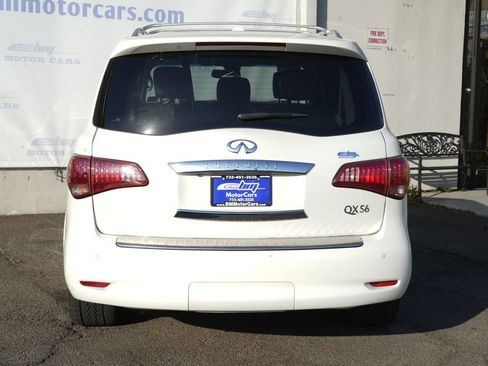 Used 2012 INFINITI QX56 4WD w/ Deluxe Touring Pkg image 6