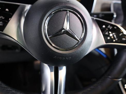 Used 2023 Mercedes-Benz EQE 500 4MATIC SUV w/ Pinnacle Trim Package image 14