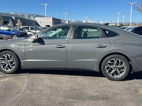 Used 2021 Hyundai Sonata SEL w/ Convenience Package image 8