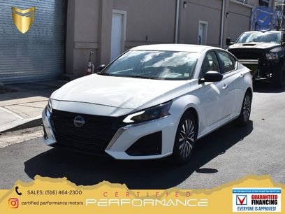 Used 2025 Nissan Altima 2.5 SV