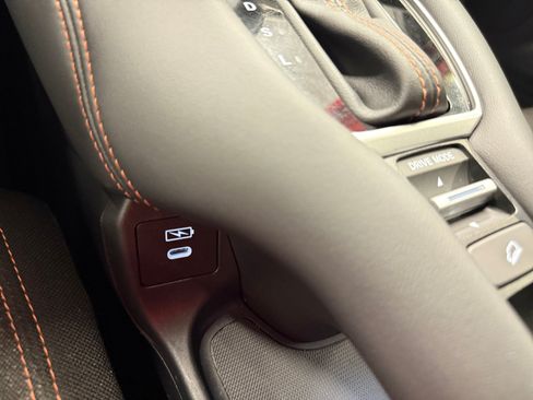 Used 2025 Honda HR-V Sport image 30