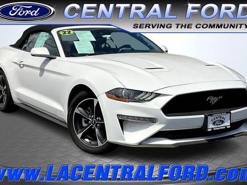 Certified 2022 Ford Mustang Convertible image 1