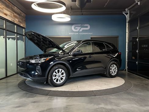 Used 2023 Ford Escape Active w/ Tech Pack #2 AWD/4WD image 25